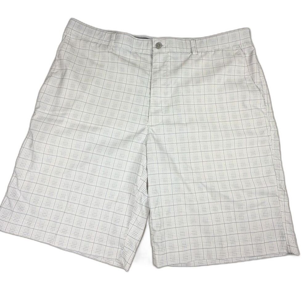 PGA TOUR Performance Golf Shorts Men's 38 Gray Grid Stretch Athletic 10"